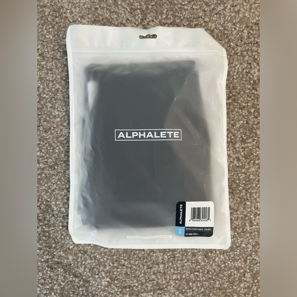 NWT Alphalete Amplify Legging - Chocolate - Size Small
